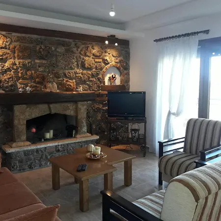 Olive House Olympos & Sea *